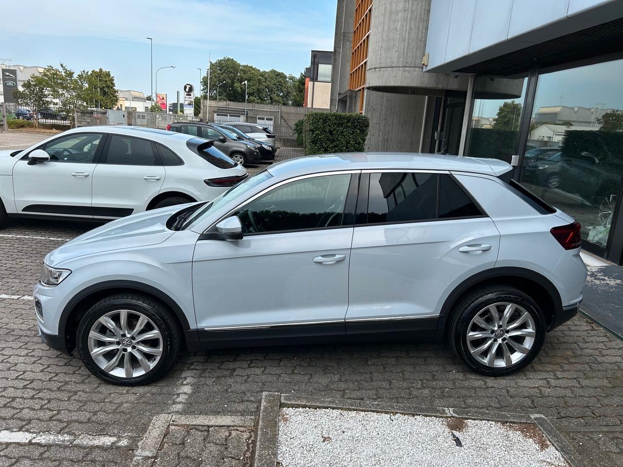Volkswagen T-Roc 1.6 tdi Style OK NEOPATENTATI