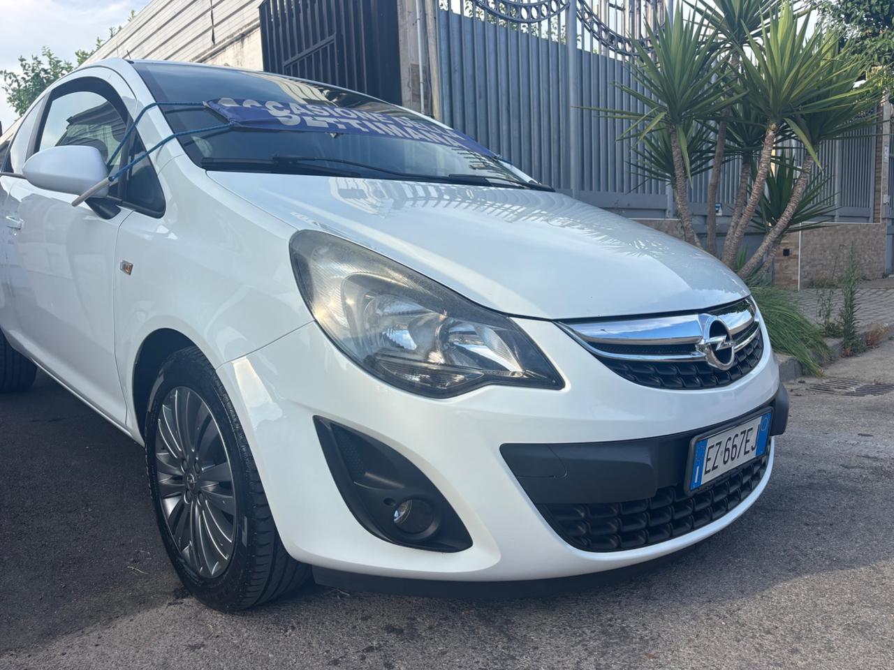 Opel Corsa 1.2 85CV 3 porte GPL-TECH b-color