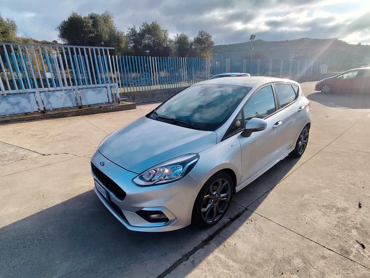 Ford Fiesta 1.5 TDCi 5 porte ST-Line