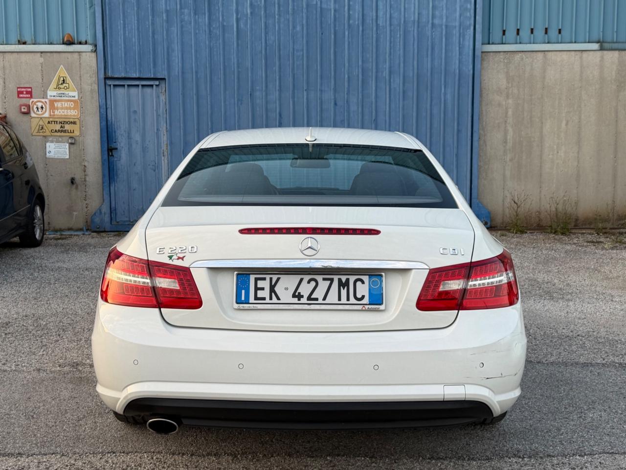 Mercedes-benz E 220 CDI BlueEFFICIENCY Elegance