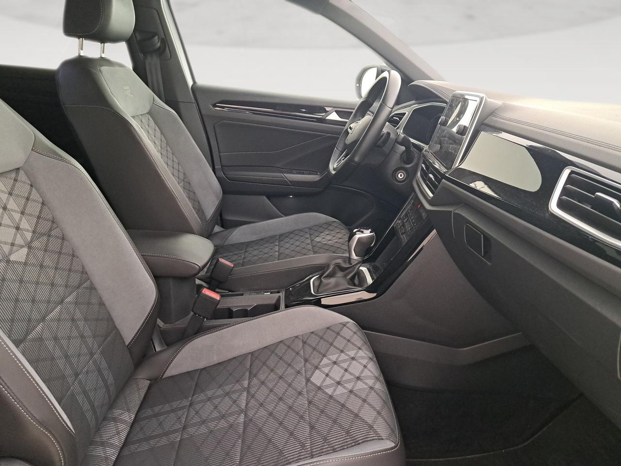 Volkswagen T-Roc 1.5 tsi r-line dsg