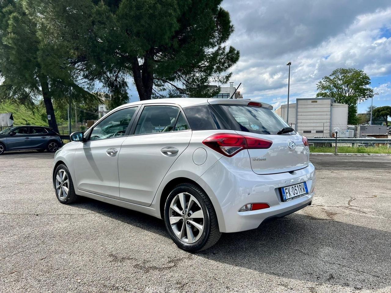 Hyundai i20 1.2 84 CV 5 porte Econext Comfort