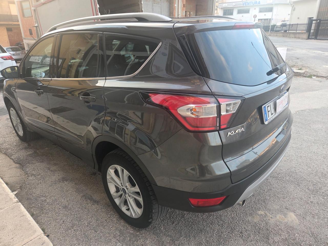 FORD KUGA TITANIUM NAVIG TELECAMERA KM CERTIF