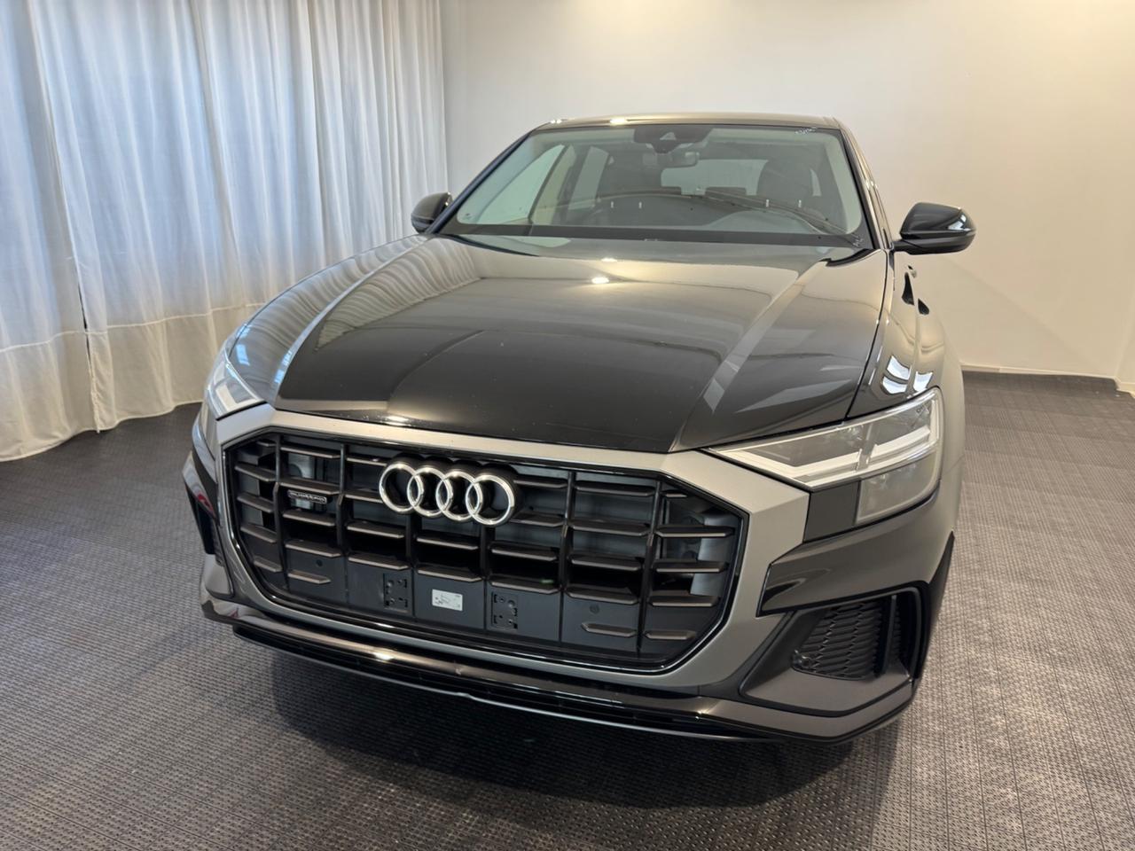 Audi Q8 45 TDI quattro tiptronic Sport