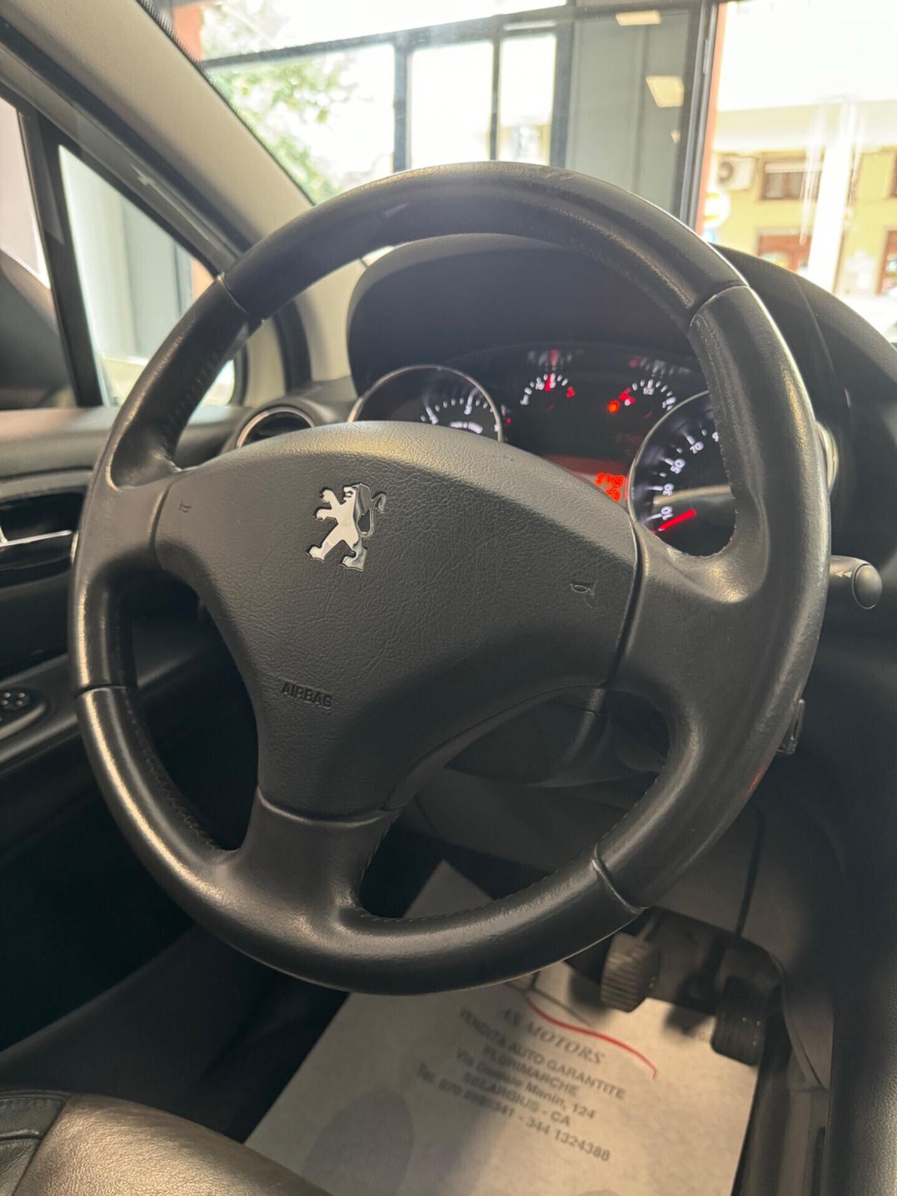 Peugeot 3008 1.6 HDi 112CV Allure