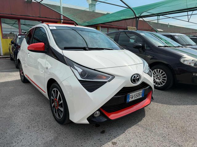 TOYOTA Aygo 1.0 VVT-i 72 CV 5 porte x-wave orange