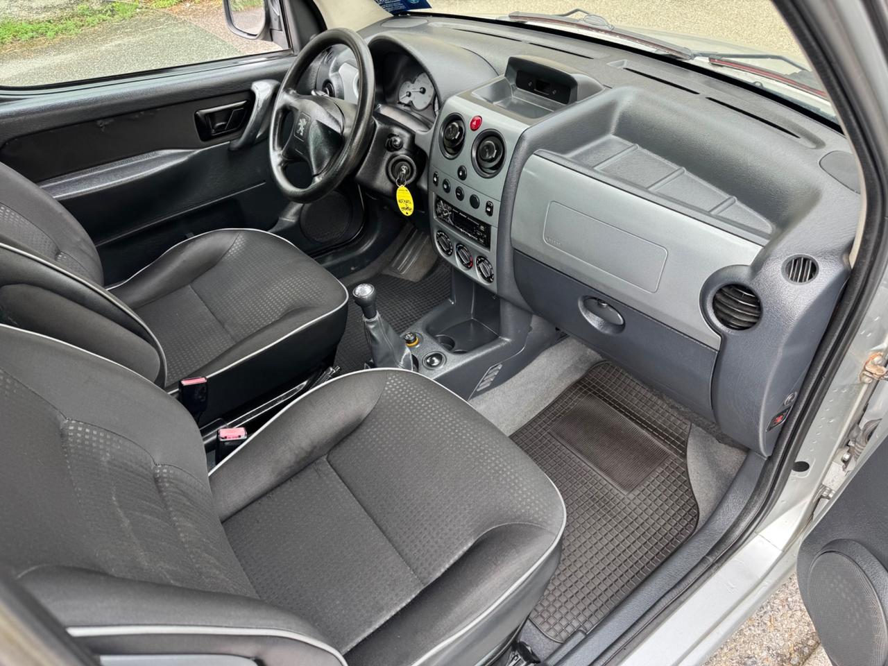 Peugeot Ranch 4 Posti