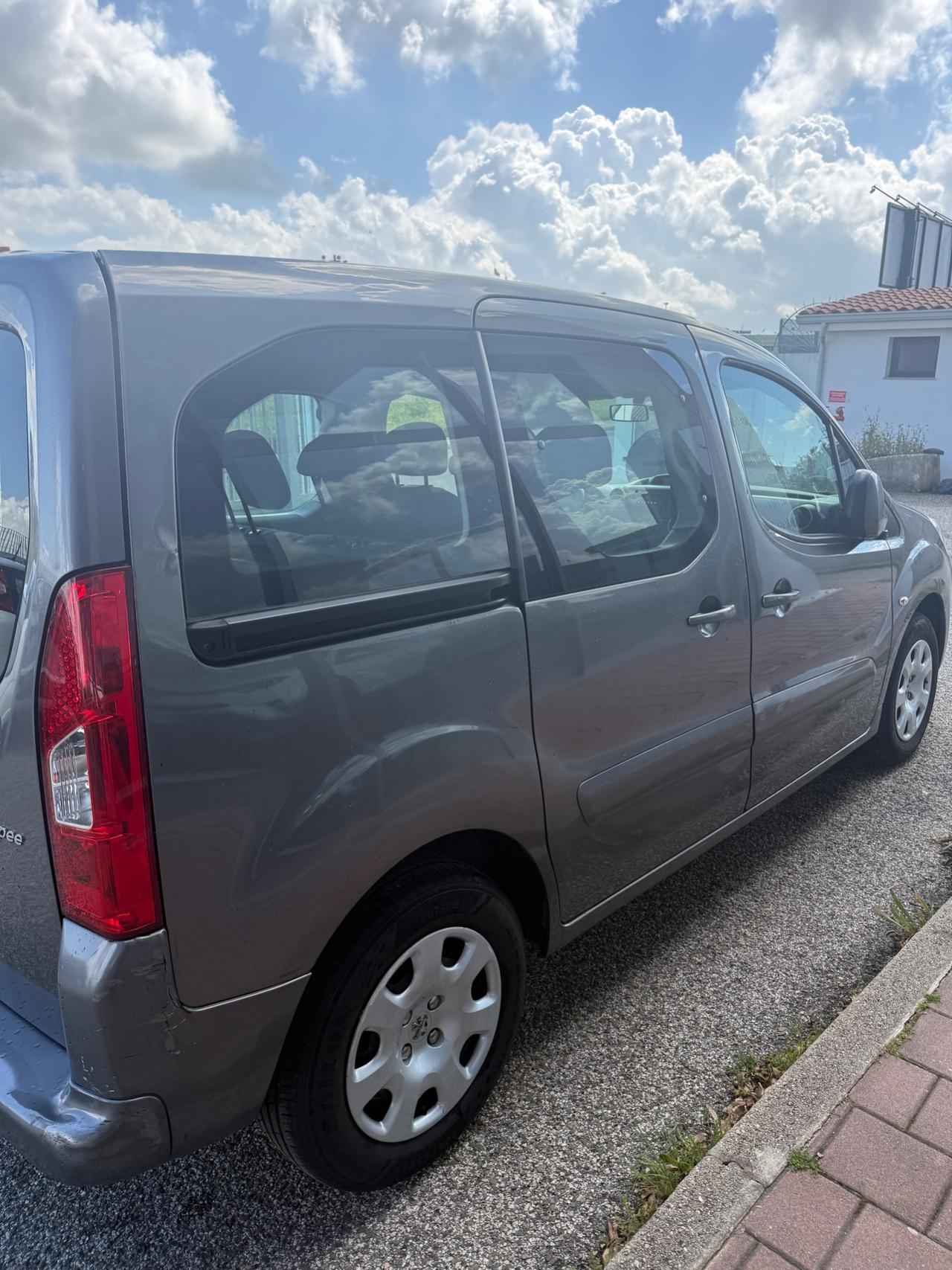 Peugeot Partner Tepee 1.6 HDi 92CV Comfort