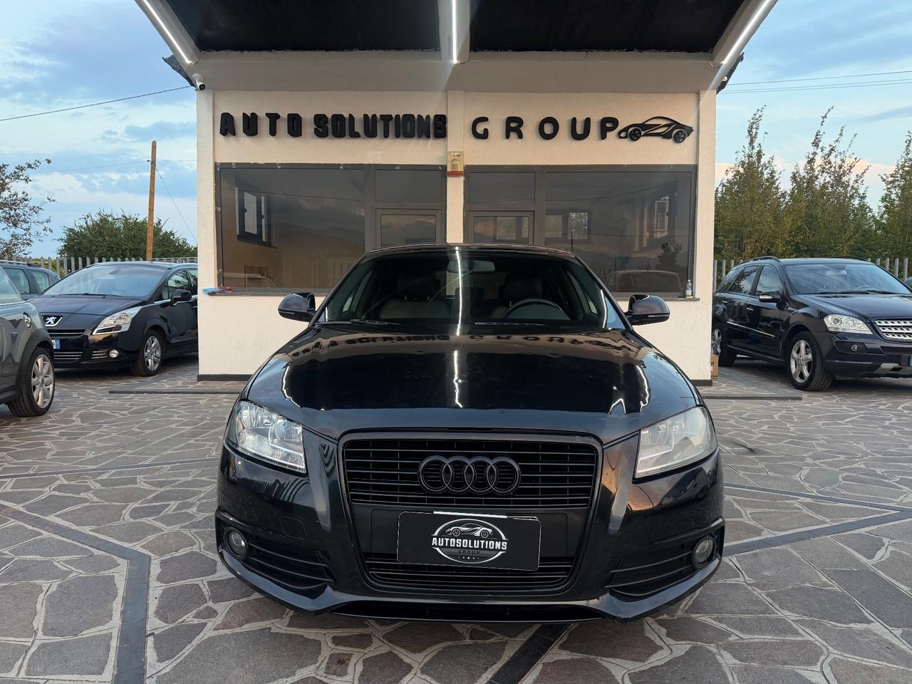 Audi A3 Sportback 1.6 105cv S-Line Total Black