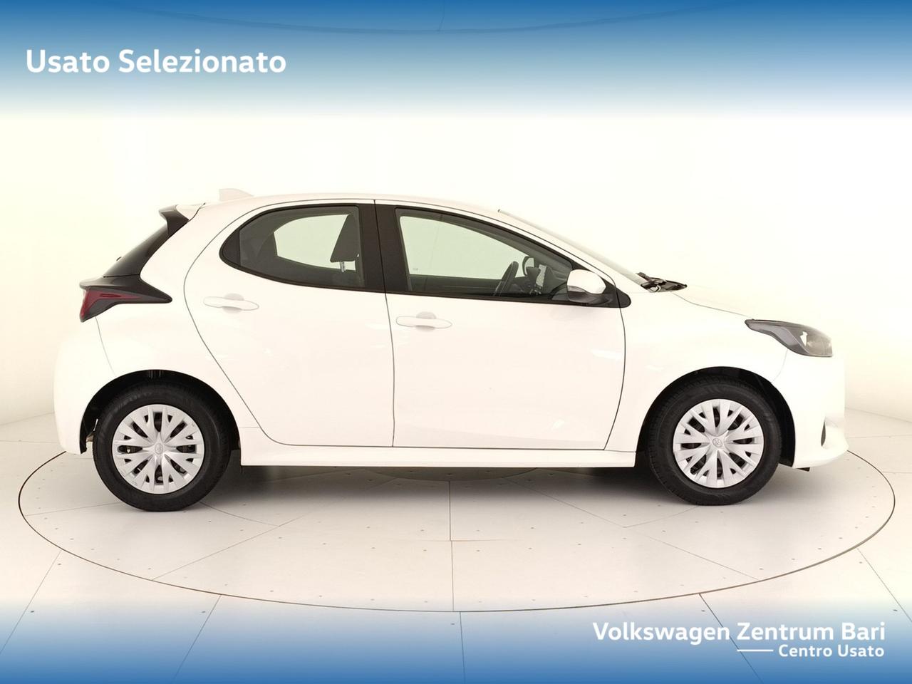 Toyota Yaris 1.0 active