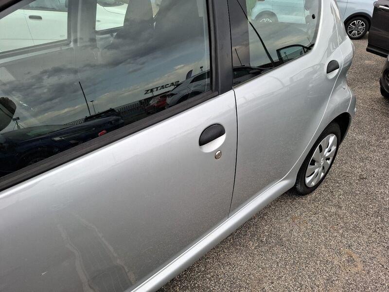Toyota Aygo Aygo 1.0 12V VVT-i 5 porte Active Connect