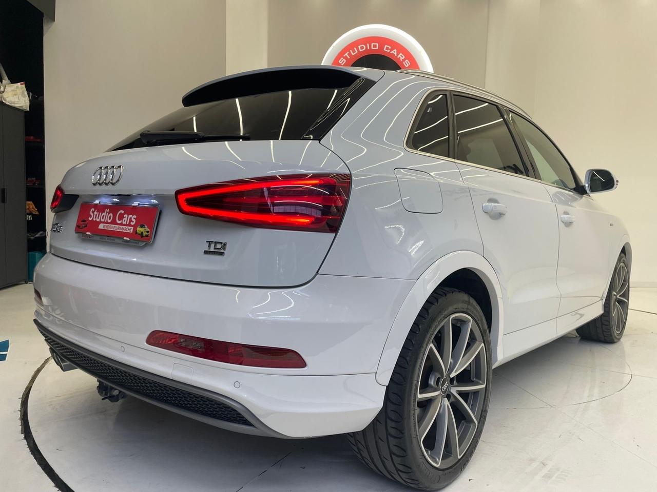 Audi Q3 2.0 tdi S-Line Quattro 177cv S-Tronic