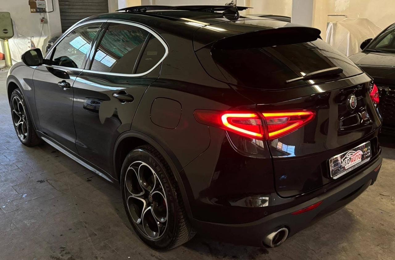 Alfa Romeo Stelvio 2.2 Turbodiesel 210 CV AT8 Q4 Business