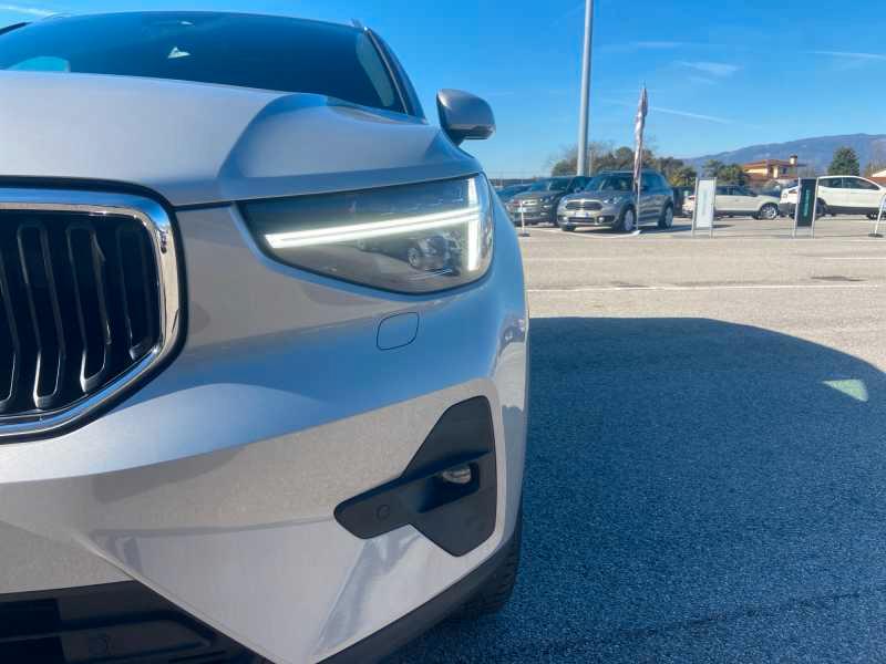 VOLVO XC40 2.0 b3 Core AuTo