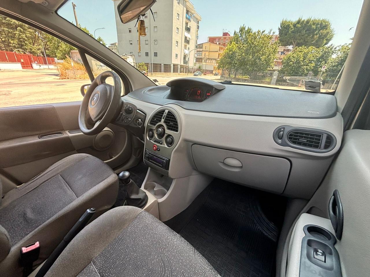 Renault Modus 1.2 16V Luxe Privilège
