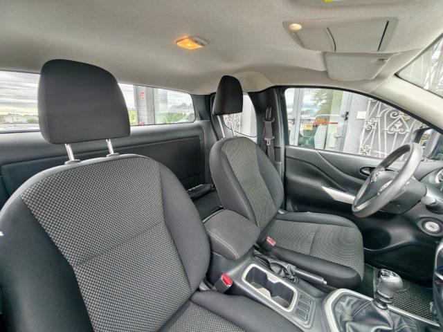 NISSAN Navara 2.3 dCi 4WD King Cab Acenta 2POSTI