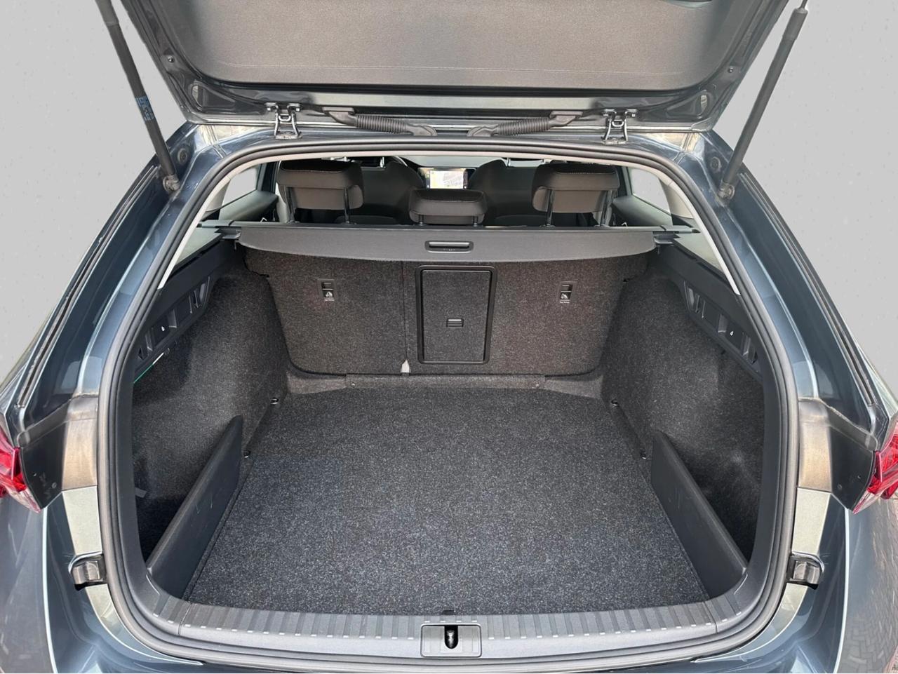 Skoda Octavia Wagon 2.0TDI 116CV DSG, Fari LED