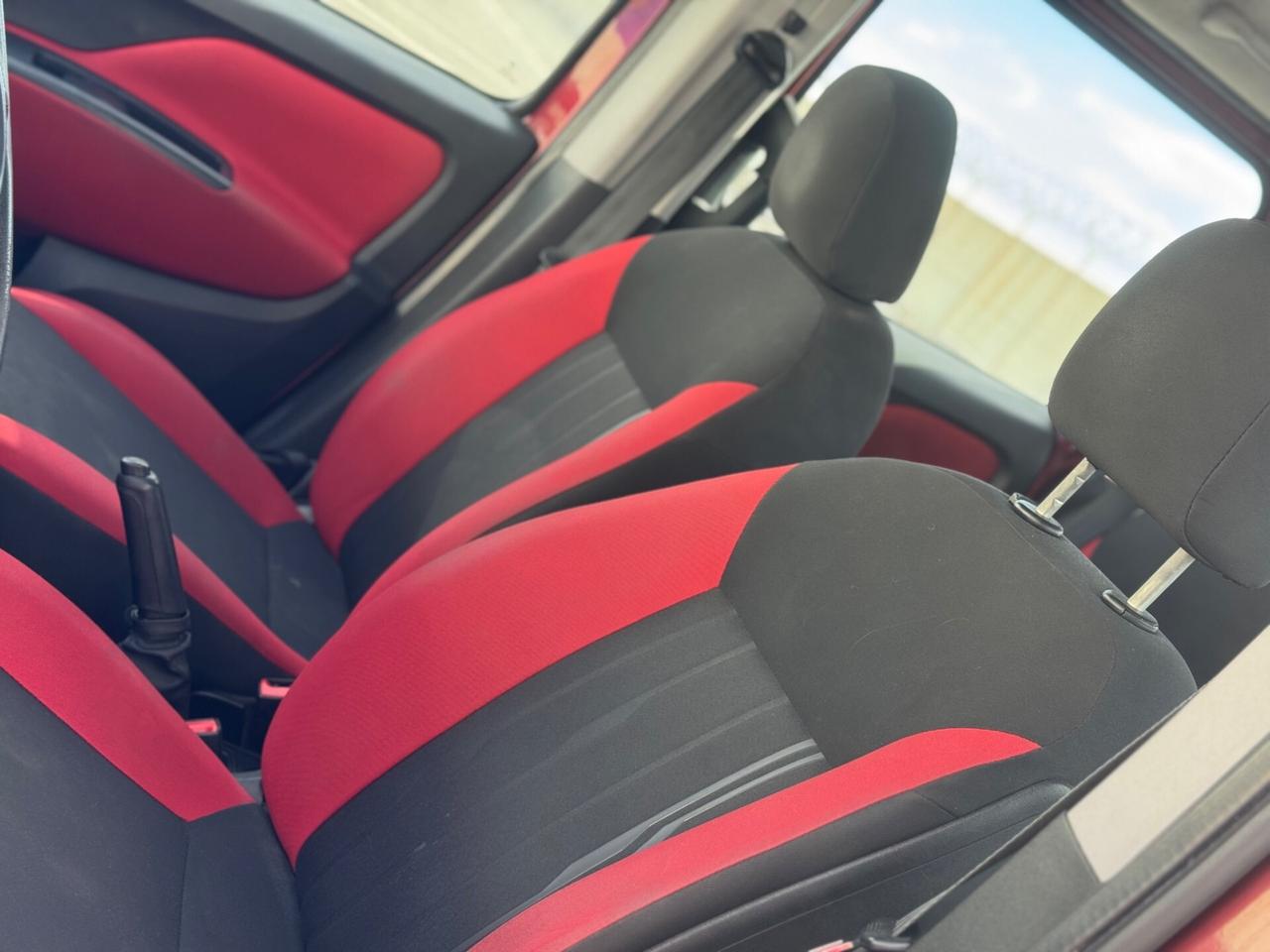 FIAT DOBLO 1.4 T-JET 120CV 7 POSTI PRONTA CONSEGNA