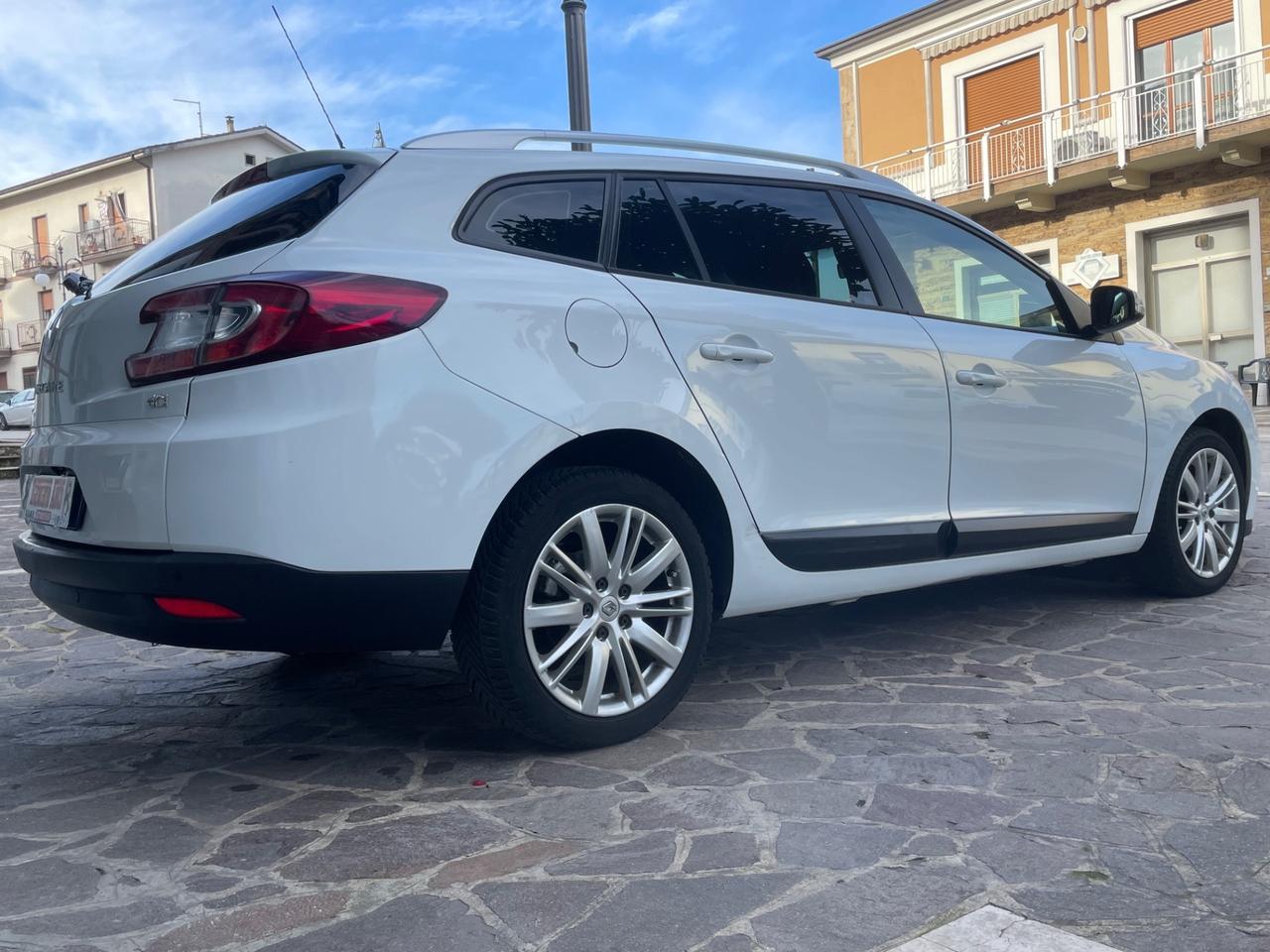 Renault Mégane 1.5 dCi 90CV SporTour Wave