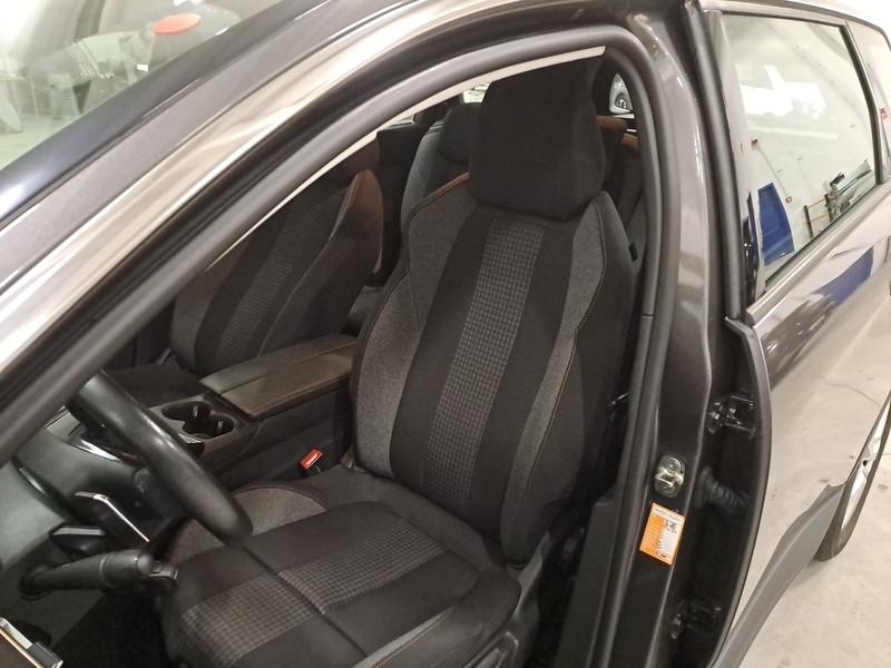 PEUGEOT 5008 BLUEHDI 130 ACTIVE BUSINESS EAT8 S/S AUT 5 PORTE SUV