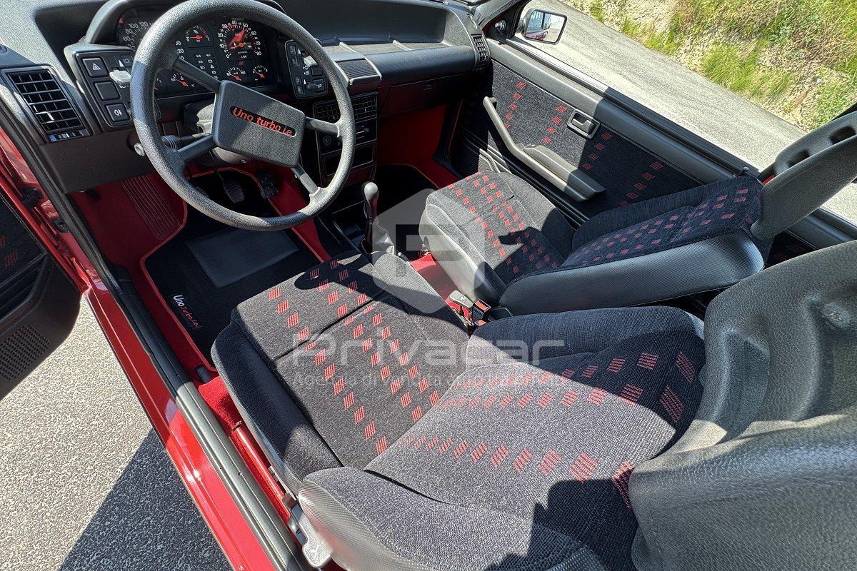 FIAT Uno turbo i.e. 3 porte
