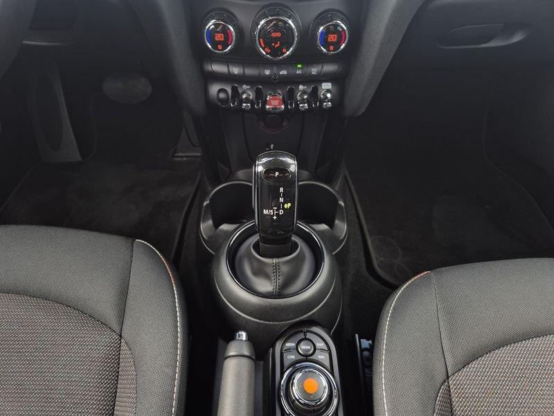 MINI Mini 5 porte Mini 5p 1.5 Cooper Hype auto