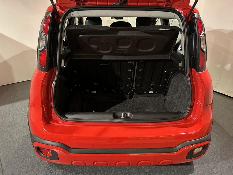 FIAT Panda Cross Cross 1.0 FireFly S&S Hybrid RED EDITION + SENSORI DI PARCHEGGIO POSTERIORI
