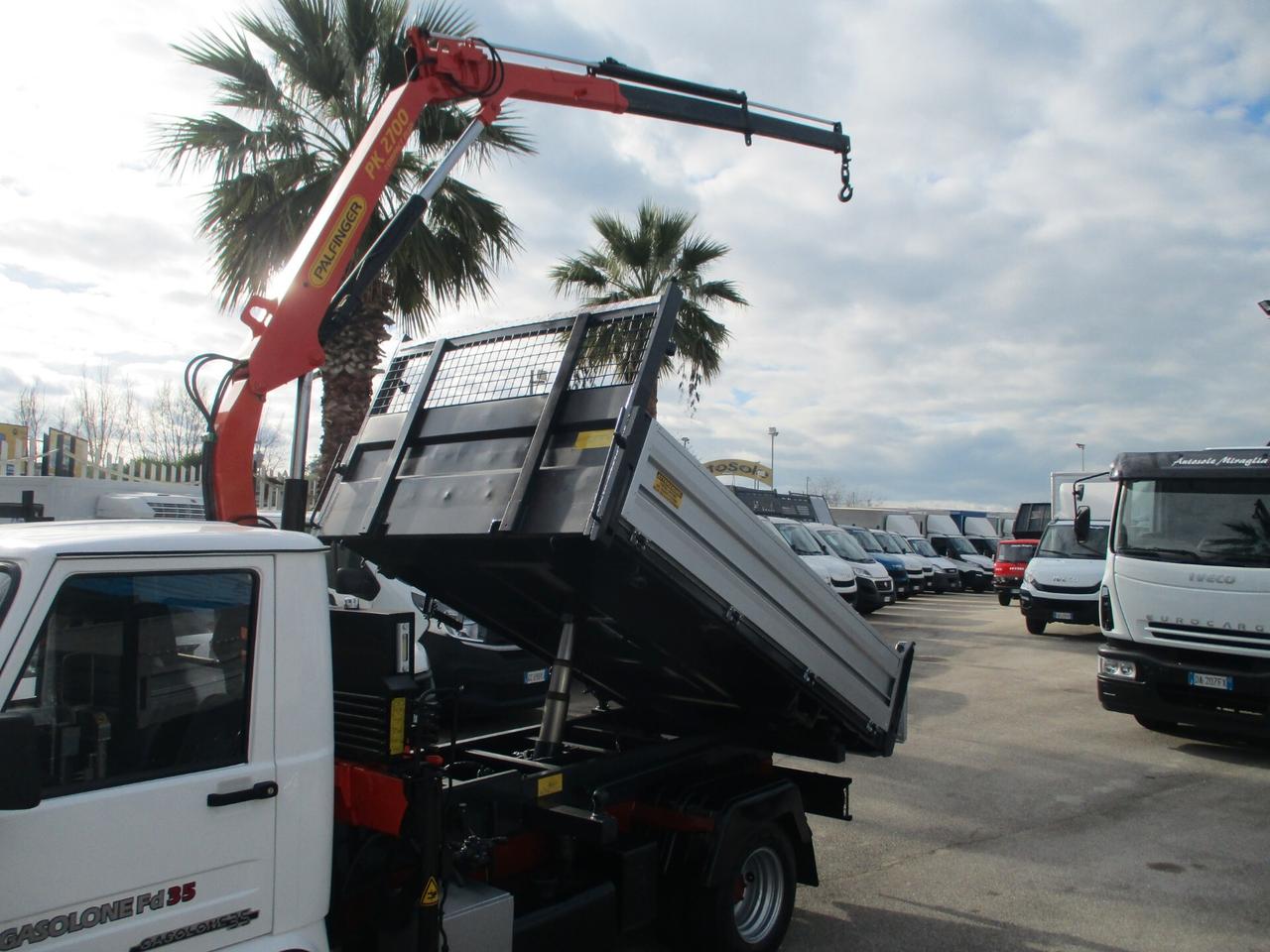 GASOLONE 35 GRU PK 2700 RIBALTABILE TRILATERALE