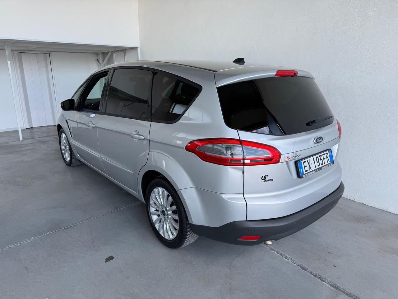 Ford S-Max 2.0 TDCi 140CV Nav Edition