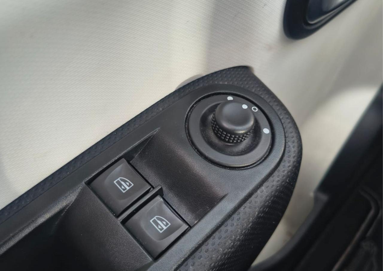 Renault Twingo SCe Lovely