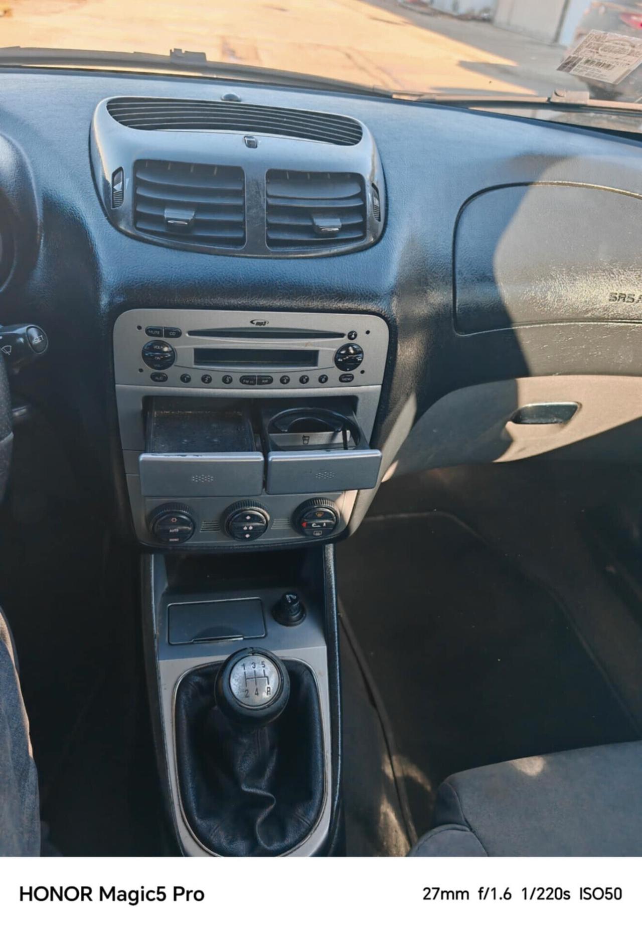 Alfa Romeo 147 1.9 JTD M-JET 16V 5 porte Prog.