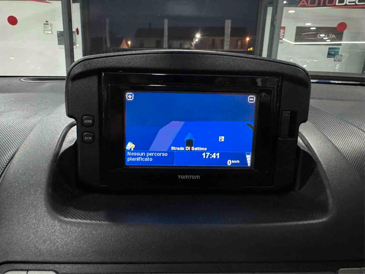 Toyota Aygo 1.0 12V VVT-i 5 porte Deep Ocean Connect