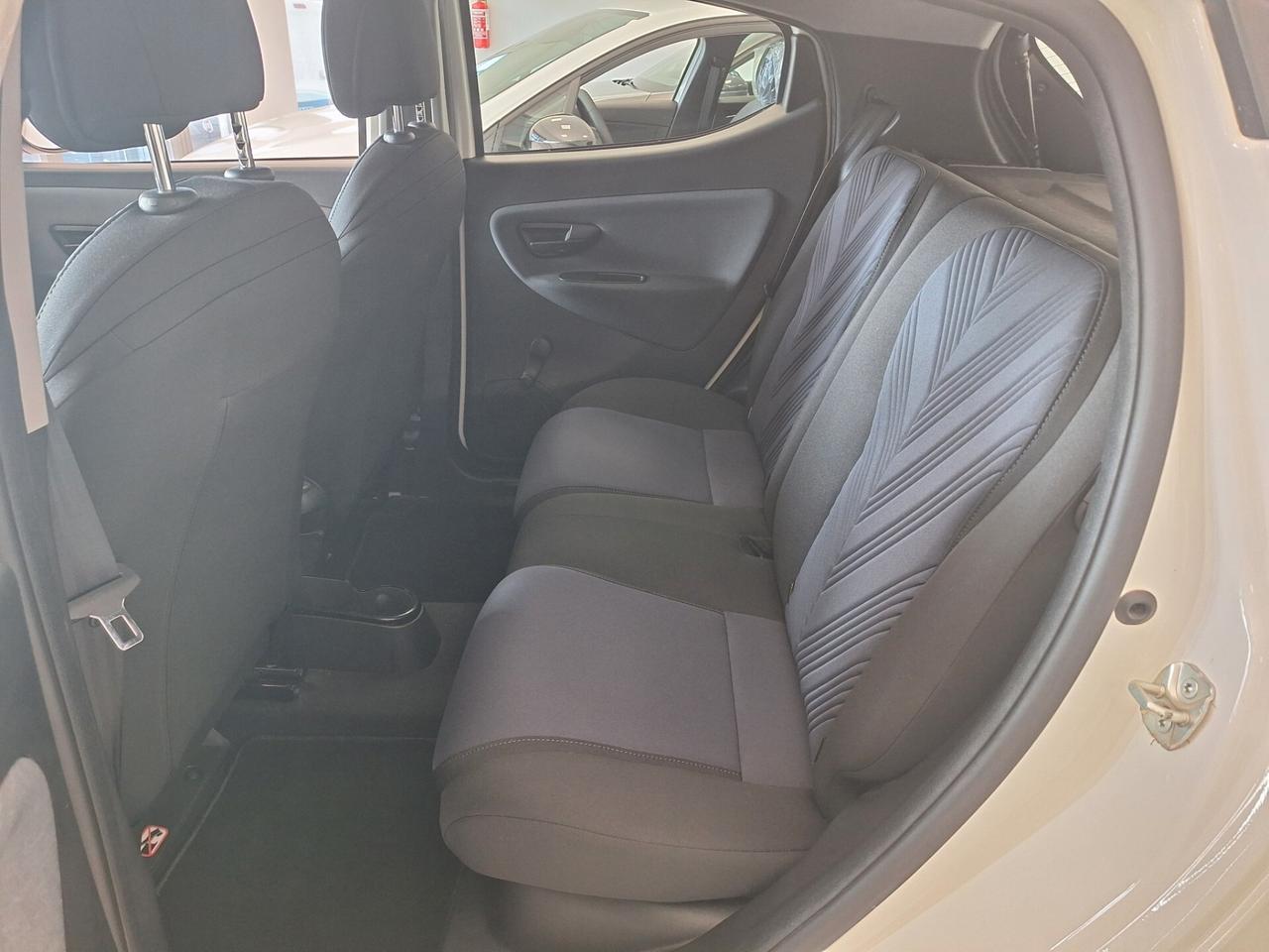 Lancia Ypsilon 1.0 FireFly 5 porte S&S Hybrid Ecochic Gold