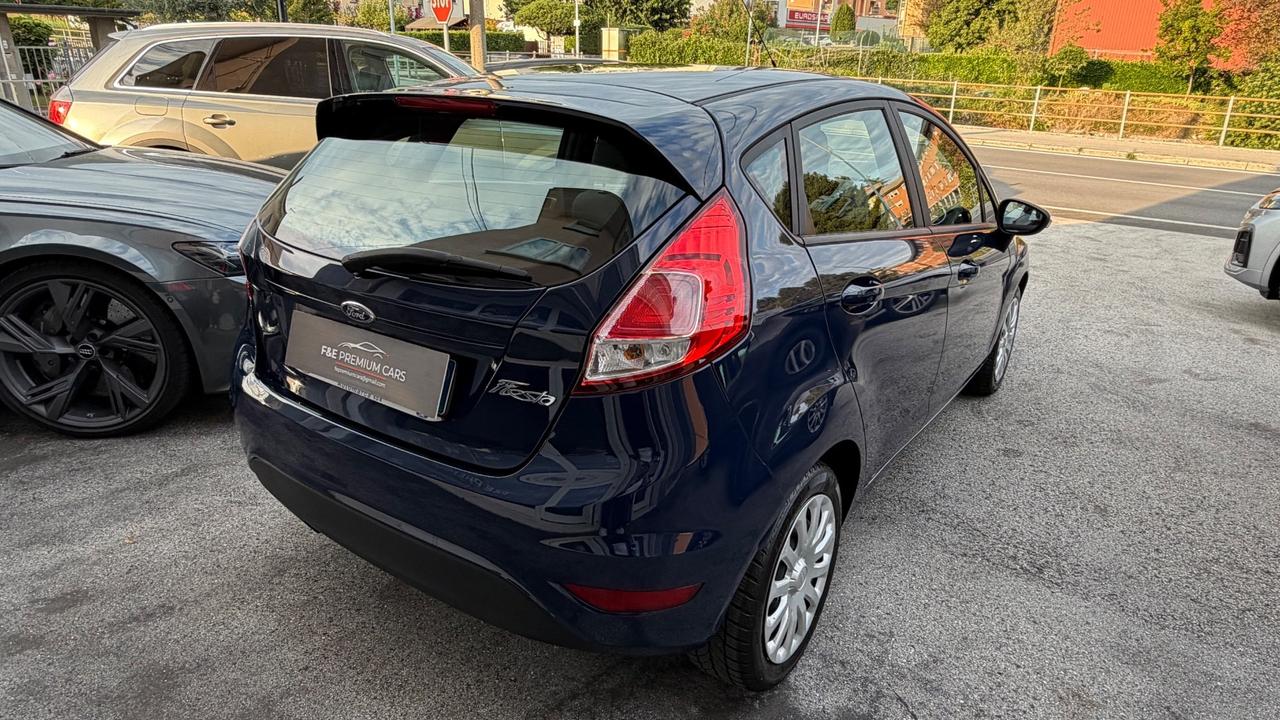 Ford Fiesta 1.5 TDCi 75CV 5 porte Black & White Edition
