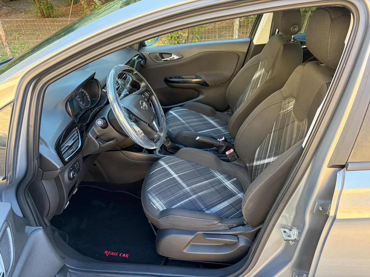 Opel Corsa 1.2 Gpl 69cv 5 porte b-Color