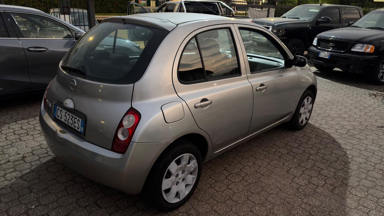 Nissan Micra 1.2 16V 5 porte Visia