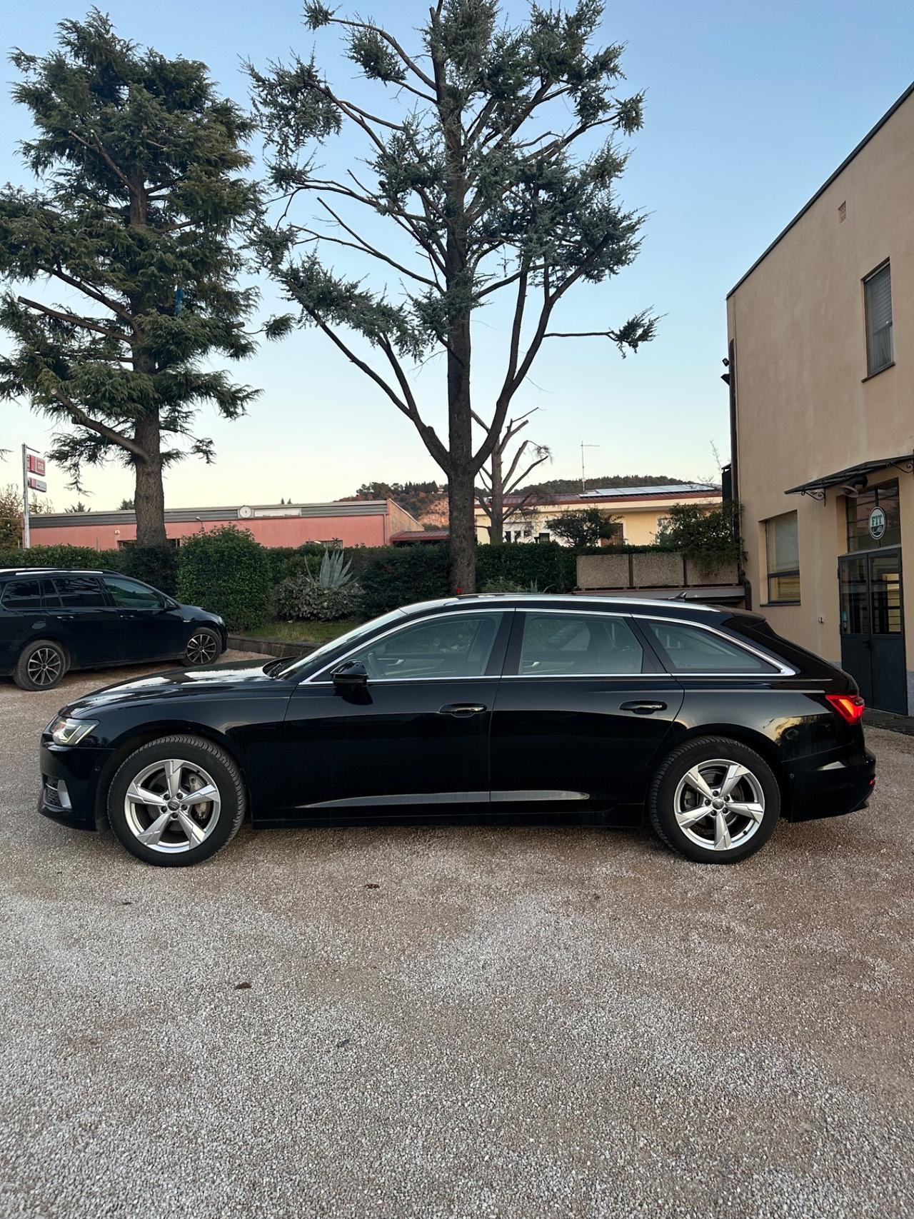 Audi A6 Avant 40 2.0 TDI S tronic Sport