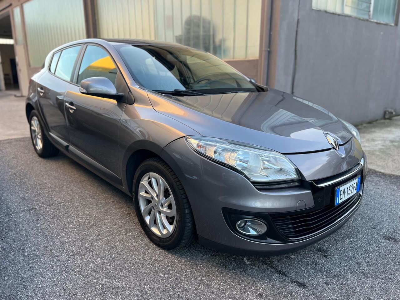 Renault Megane Mégane 1.5 d per NEOP - Garanzia 12 Mesi