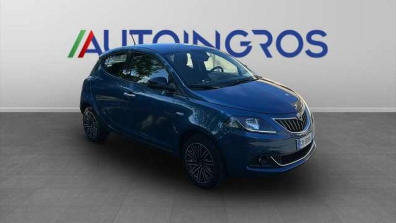 Lancia Ypsilon 1.0 firefly hybrid Gold Plus s&s USATO GARANTITO