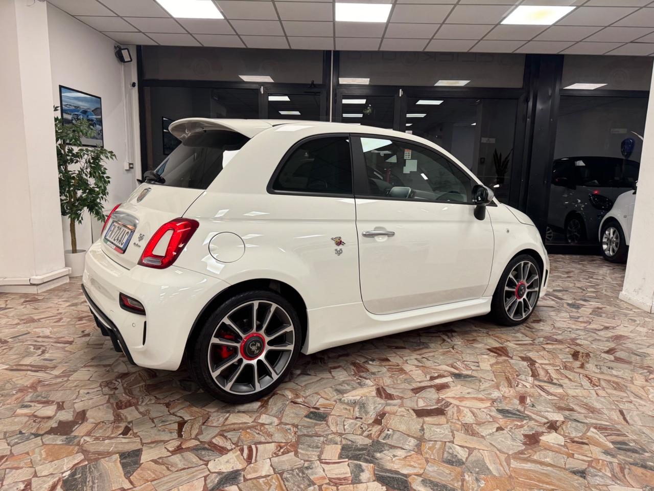 Abarth 595 1.4 Turbo T-Jet 165 CV Turismo