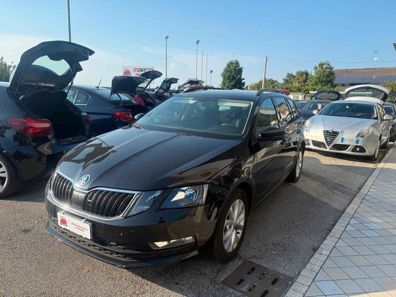 Skoda Octavia 1.6 Diesel Neopatentati Cambio Automatico