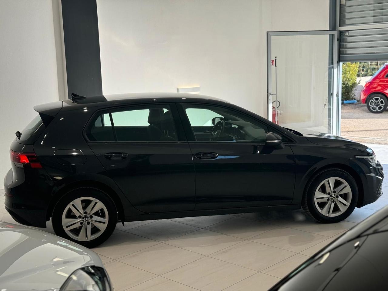 VOLKSWAGEN GOLF 2.0 116 CV UNI PROPIETARIO 2021