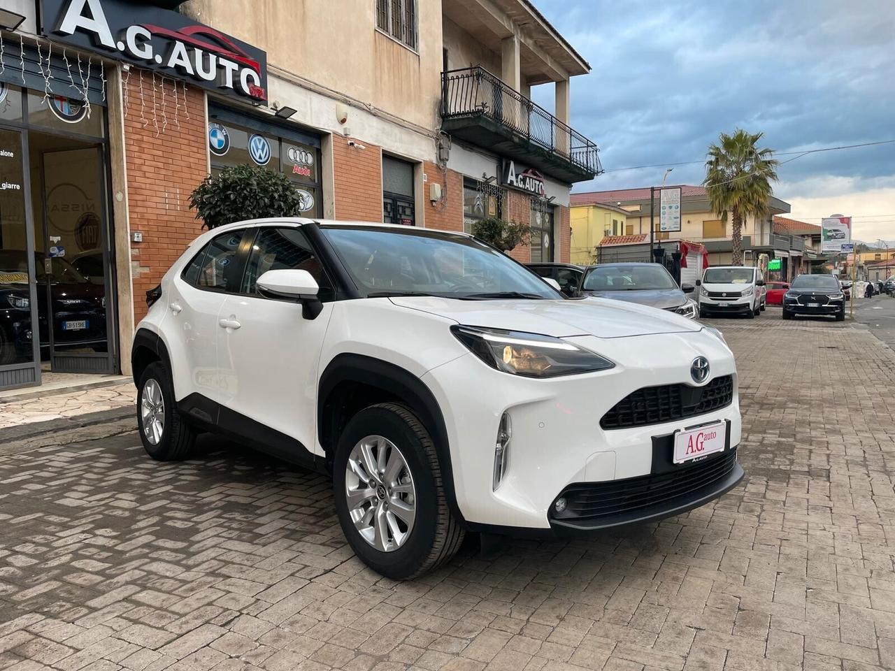 Toyota Yaris Cross 1.5 Hybrid 5p. E-CVT Business