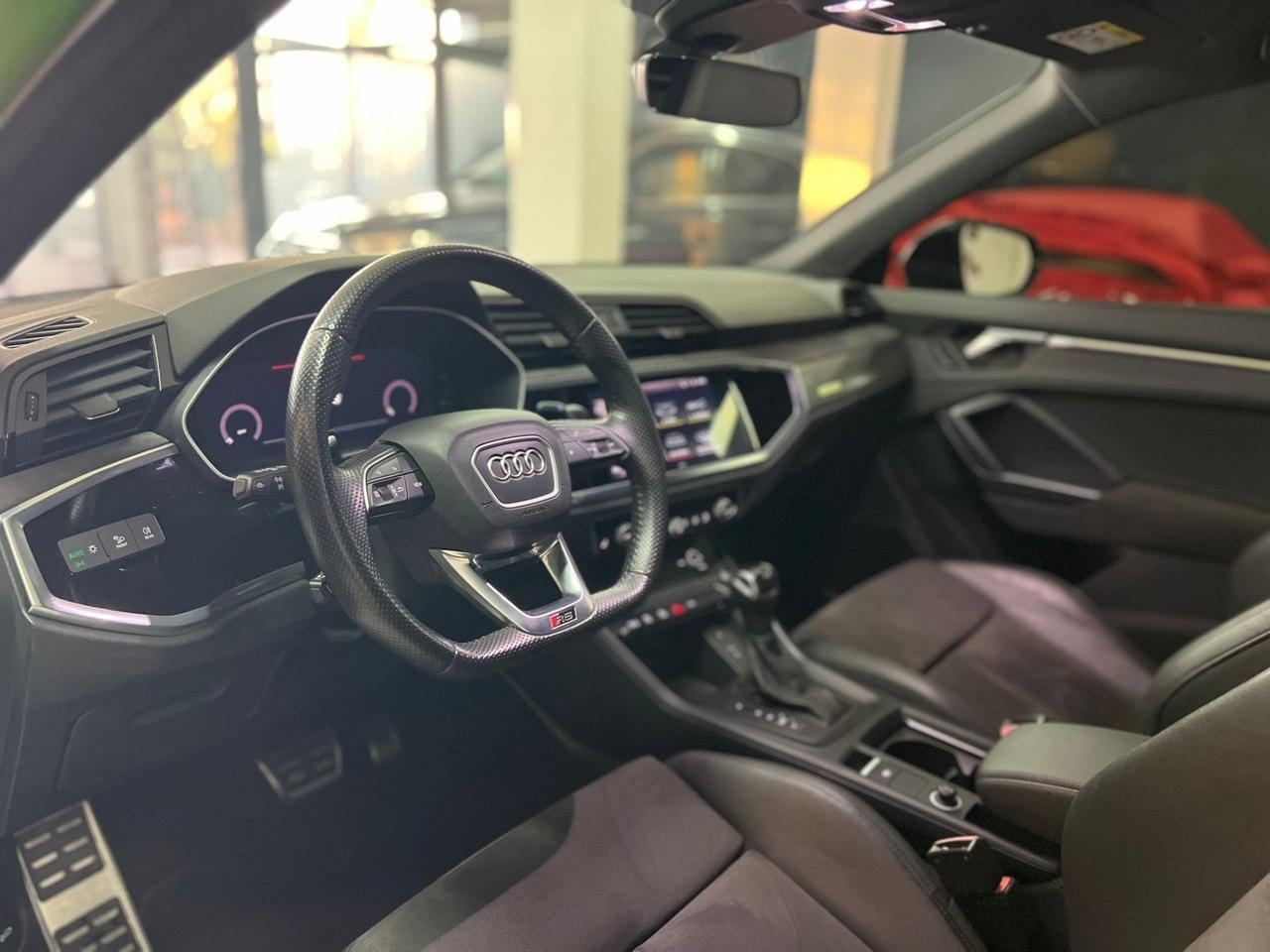 Audi Q3 RS SPB quattro S tronic