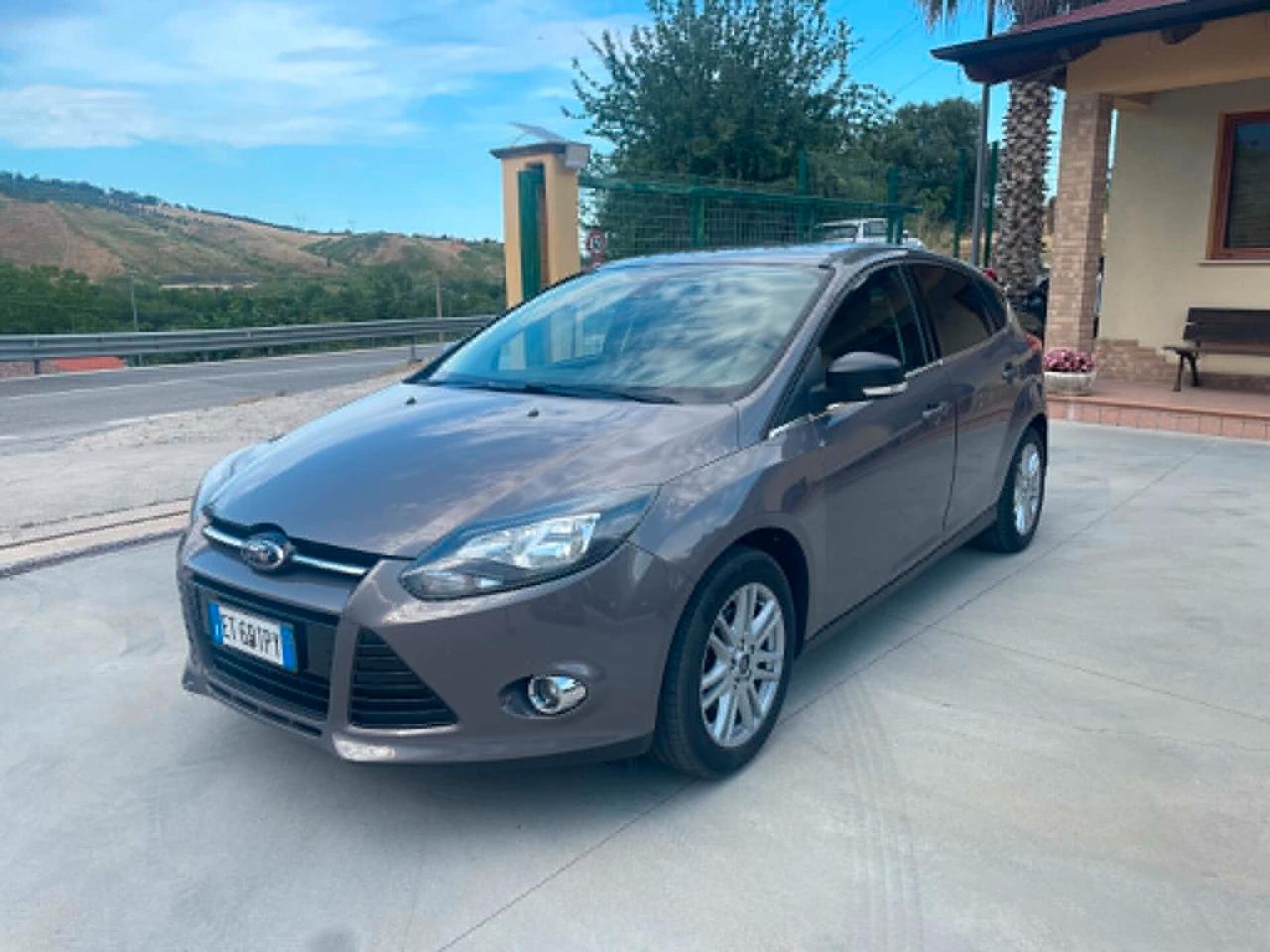 Ford Focus 1.6 120 CV GPL Titanium