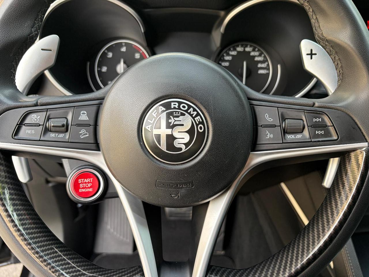 Alfa Romeo Stelvio 2.2 Turbodiesel 160CV AT8 RWD Sport-Tech