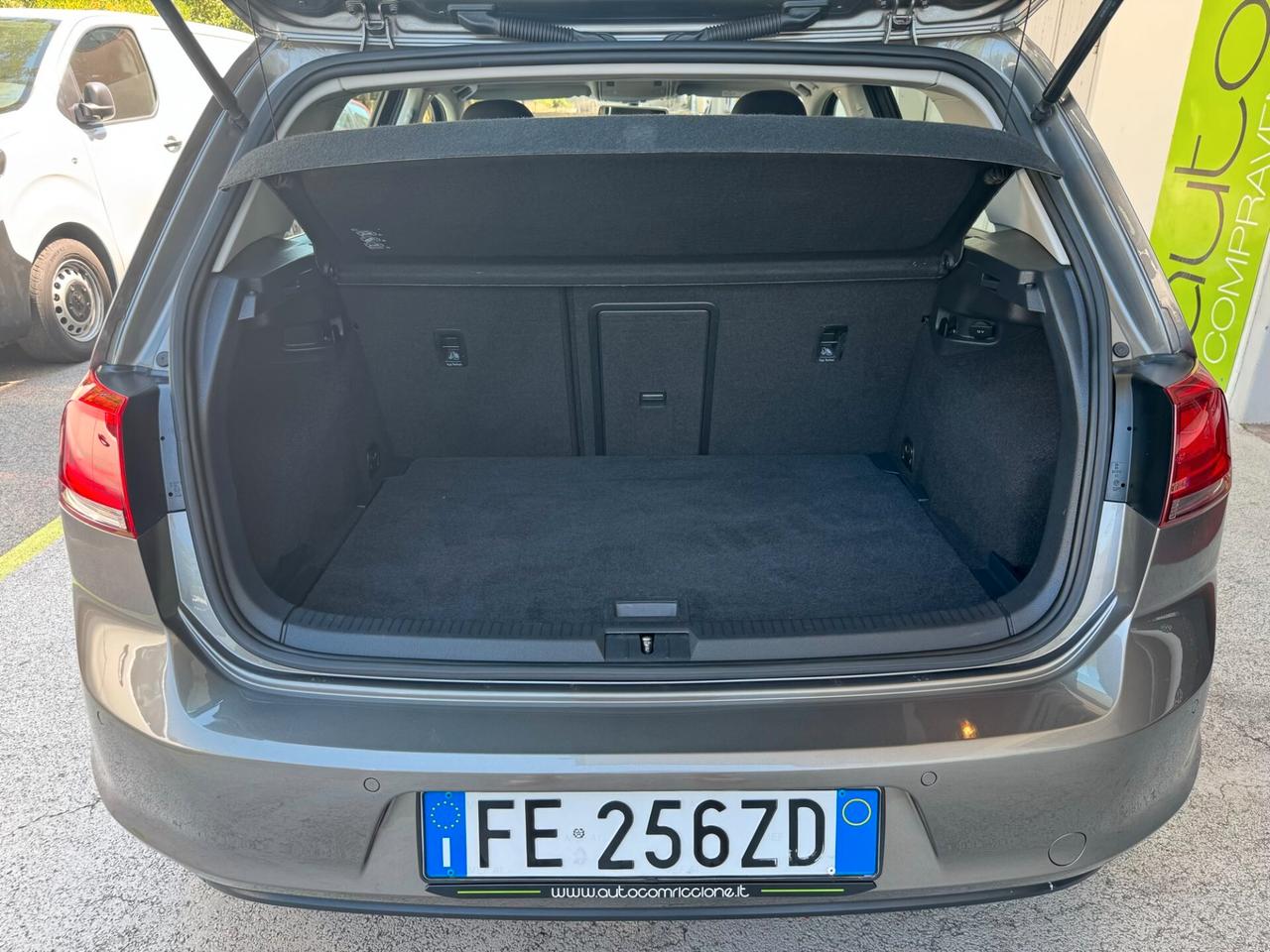 Volkswagen Golf 1.4TGI HIGHLINE UNIPROPR GARAN24ME
