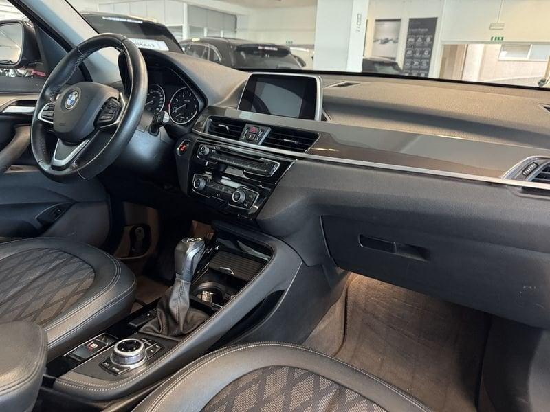 BMW X1 X1 sDrive18d xLine
