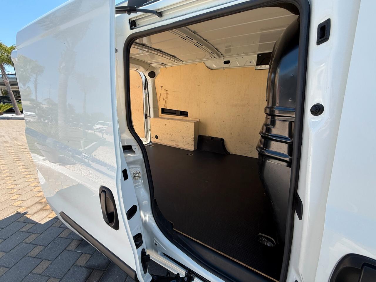 Fiat Doblò 1.6MJT 120CV Cargo Maxi L2 3POSTI 11/2022 + IVA
