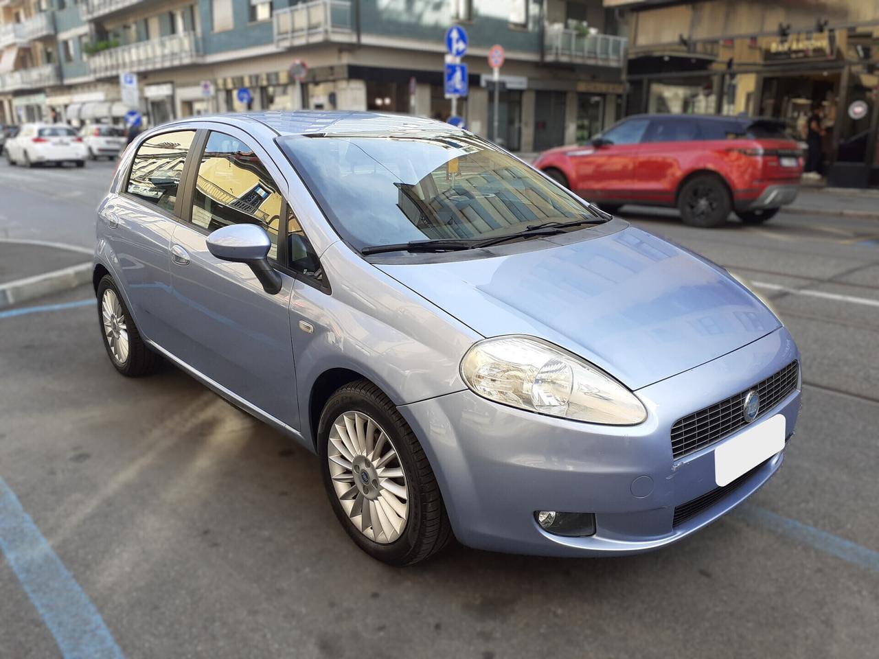Fiat Punto - APERTI AD AGOSTO